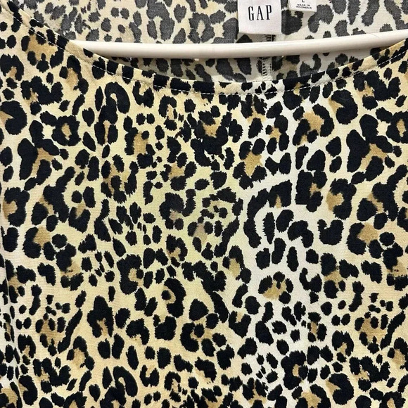 GAP Top Womens Large Leopard Print 3/4 Sleeve Button Shoulder High Lo Pullover - Picture 2 of 6